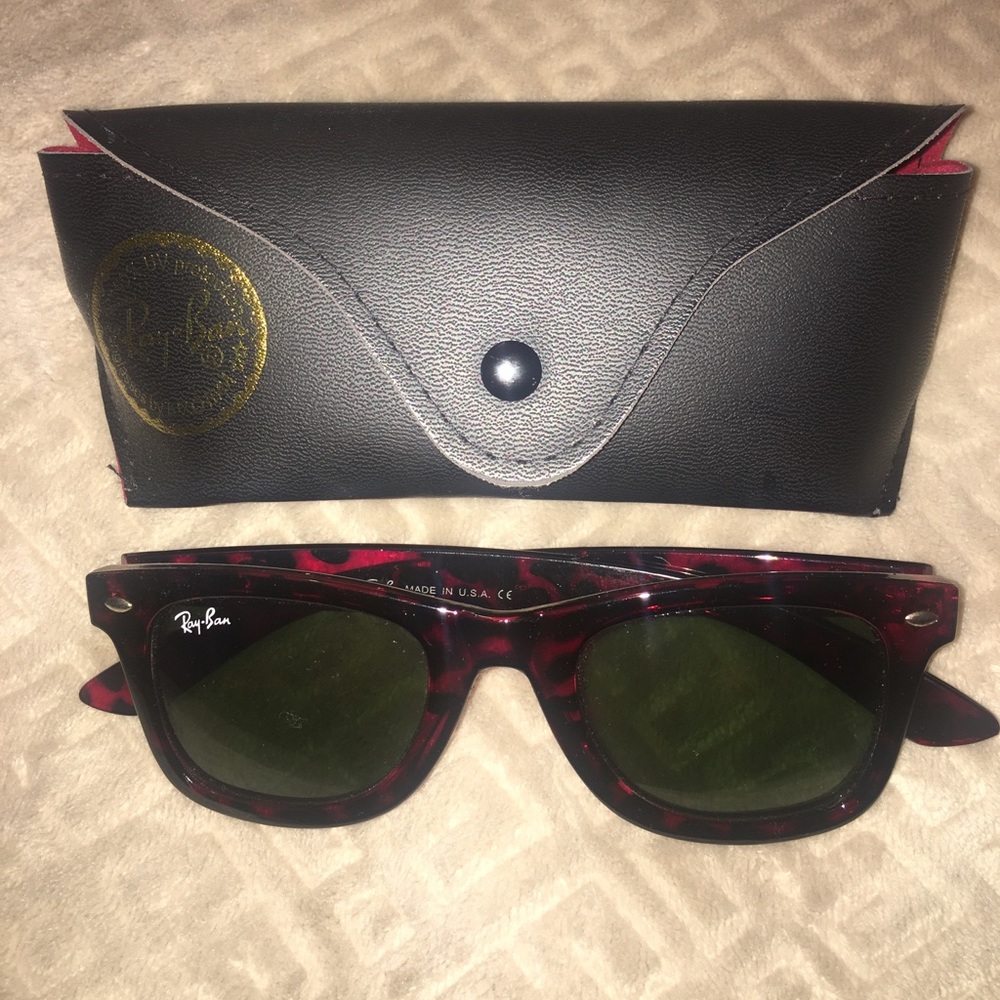 Women Ray-Ban 2140 Wayfarer